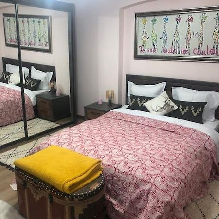 Dumbrava Rosie - Ultracentral Historical Residence บูคาเรสต์ ภายนอก รูปภาพ